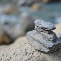 Cairn_by_Sylvain_Naudin.jpg